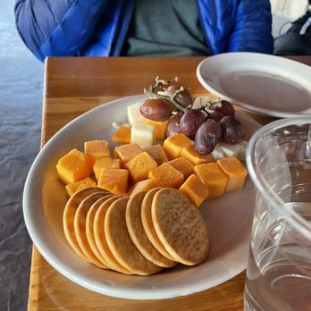 Sarah's Vineyard - Cheese plate - Wineries Near Me - Cuyahoga Falls, Ohio Sarah's Vineyard - Cheese plate - Wineries Near Me - Cuyahoga Falls, Ohio