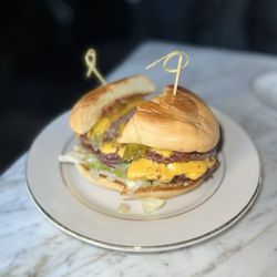 Bowen House - Cheeseburger