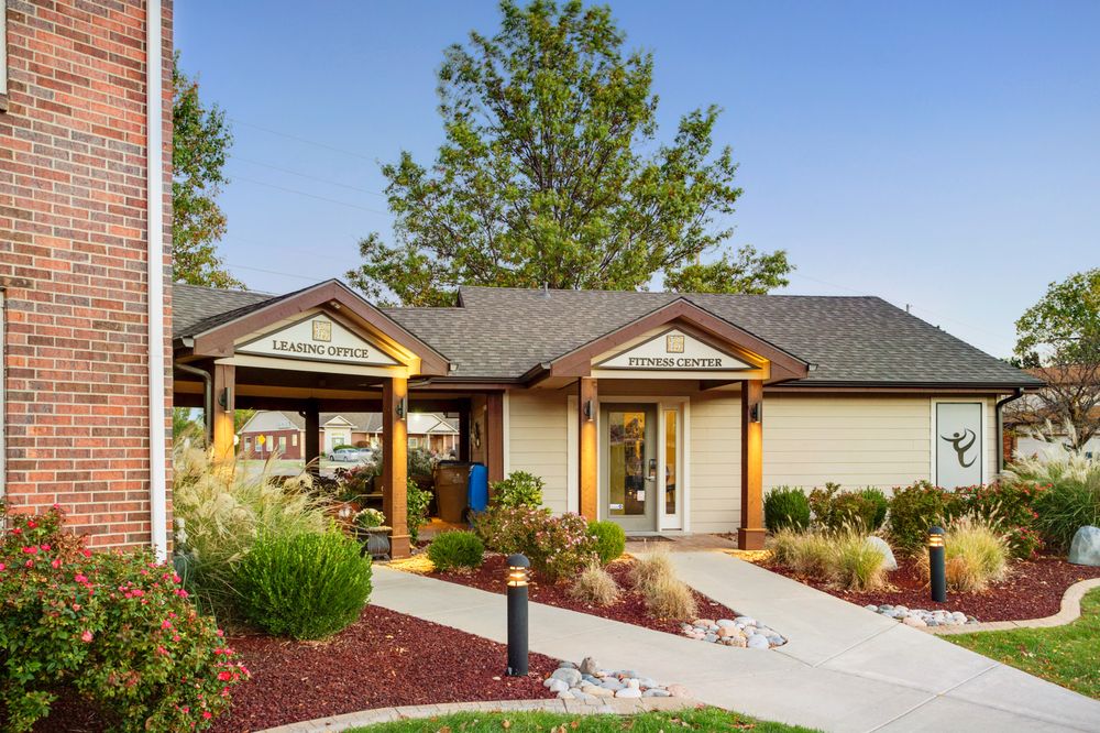 BERKSHIRE APARTMENTS AND TOWNHOMES 8820 W Westlawn St, Wichita, Kansas Apartments Phone