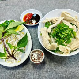 Noodle Soup and Vegetables / Phở Chay
