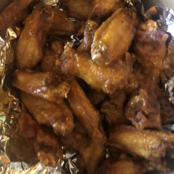 VinLouie's Pizzeria - Triple wings honey mustard - Chicken Wings Near Me - Hamburg, New York VinLouie's Pizzeria - Triple wings honey mustard - Chicken Wings Near Me - Hamburg, New York