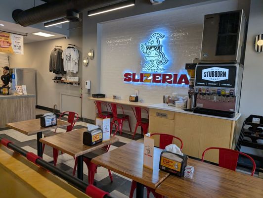 Slizeria by null