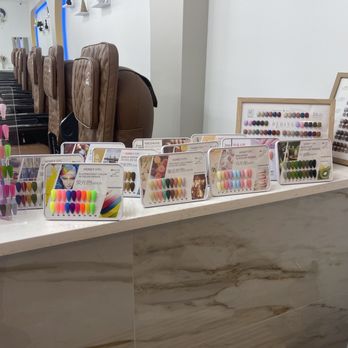 D'ACE Nails & Spa - Nail Salons Near Me - Dallas, Texas