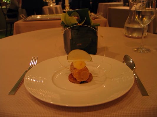 Restaurant Espace PH3 @ Hôtel La Pyramide by null