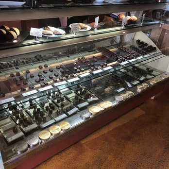 Sonoma Chocolatiers - Chocolatiers & Shops Near Me - Sebastopol, California