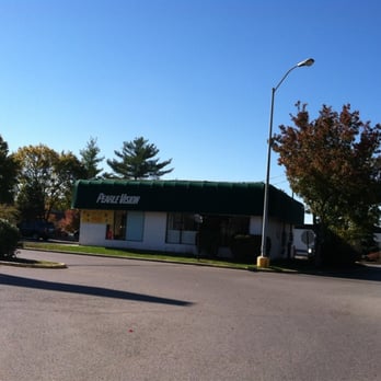 Pearle Vision - Outside - Optometrists Near Me - Norwalk, Connecticut Pearle Vision - Outside - Optometrists Near Me - Norwalk, Connecticut