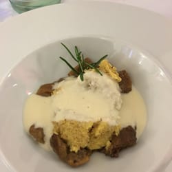 Trattoria Tre Garofani - Nido di polenta con funghi e fonduta di formaggi