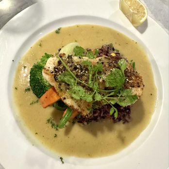 Elements Restaurant - Sea Lemongrass crusted seabass - Vietnamese Near Me - San Jose, California