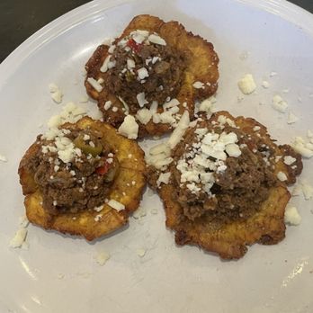 Cholita Linda - Tostones con Picadillo - Latin American Near Me - Alameda, California Cholita Linda - Tostones con Picadillo - Latin American Near Me - Alameda, California