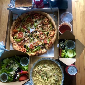 Palermo-Ballard  - Sicilian pizza, Italian Salad, Linguine con Frutti di Mare, and Garlic Bread - Italian Near Me - Seattle, Washington