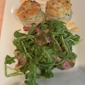 Walt's Wharf - Crab Cakes - Seafood Near Me - Seal Beach, California