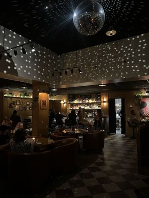 Sparrow Wine Bar by null