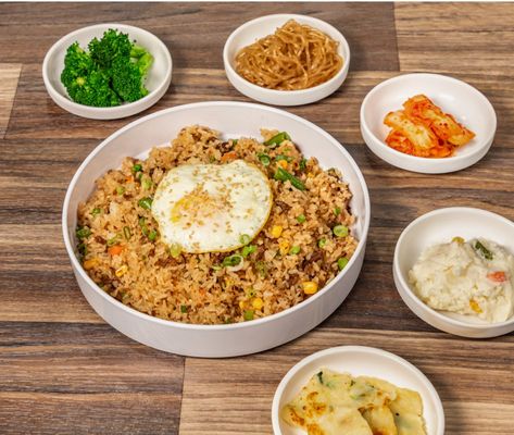 Hwang's Restaurant by null