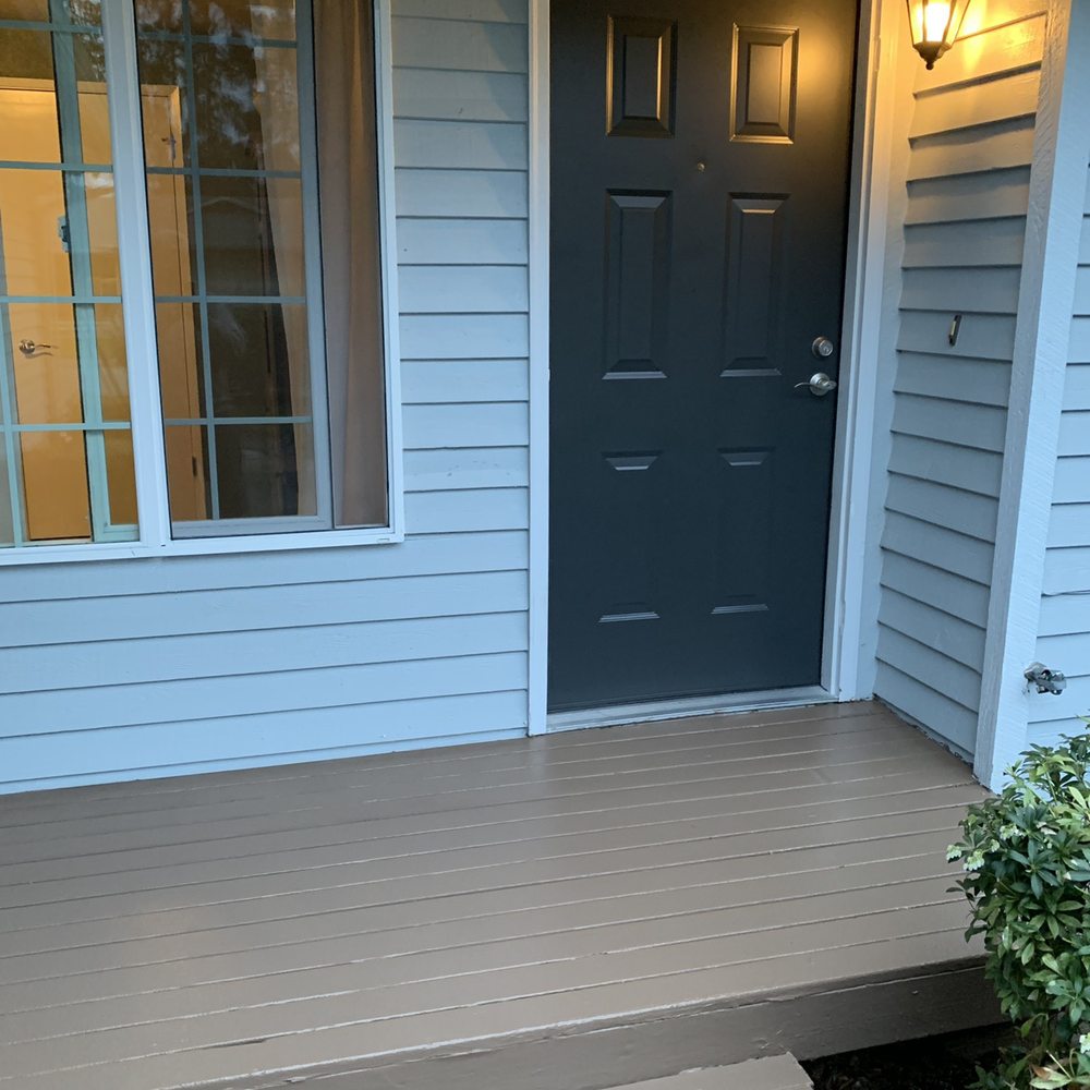 Vanhousing Painters - Completed exterior door painting. - Painters Near Me Vanhousing Painters - Completed exterior door painting. - Painters Near Me