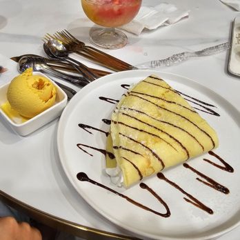 Mango Mango Dessert - Mango crepe was delicious - Desserts Near Me - Las Vegas, Nevada