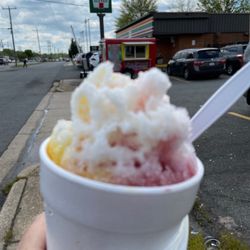 Mary's Snow Cones & Fruits - Snow cone with milk