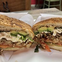 Carnitas Cemita