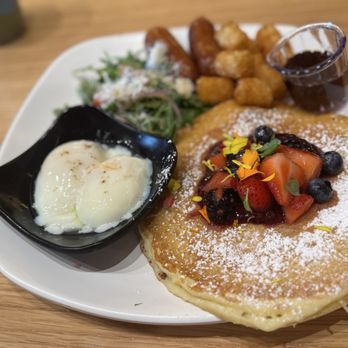 Bluberry Social - Jill's Combo - Breakfast & Brunch Near Me - Irvine, California
