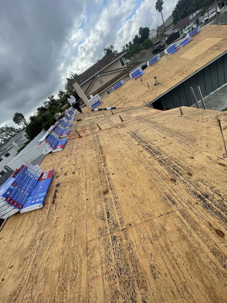 Slide of Get Your Roof or Deck Certified