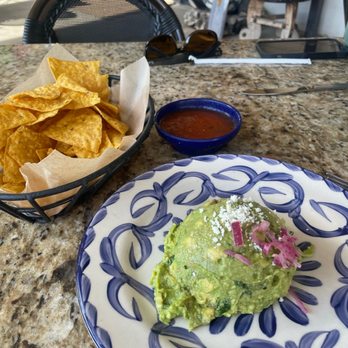 Hecho En Waco - Guacamole - New Mexican Cuisine Near Me - Waco, Texas Hecho En Waco - Guacamole - New Mexican Cuisine Near Me - Waco, Texas