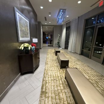 Holiday Inn Paducah Riverfront - Hall - Hotels Near Me - Paducah, Kentucky