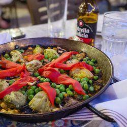 Emilio's Tapas - Paella Campesina