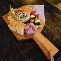 Bar 58