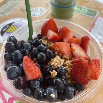 Playa Bowls - Pura Vida Acai Bowl - Acai Bowls Near Me - Atlanta, Georgia