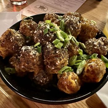 Sterlingtown Public House - Bang Bang Mushrooms - New American Near Me - Union, Maine Sterlingtown Public House - Bang Bang Mushrooms - New American Near Me - Union, Maine