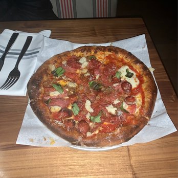 North Italia - The Pig ( added fresh garlic & basil) - Italian Near Me - Gilbert, Arizona North Italia - The Pig ( added fresh garlic & basil) - Italian Near Me - Gilbert, Arizona