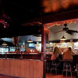 Chicago Bar - Bar area