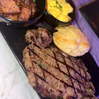 Fin & Feathers - Soul Food Near Me - Douglasville, Georgia