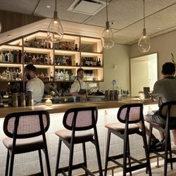 The Kingsway - Bar area