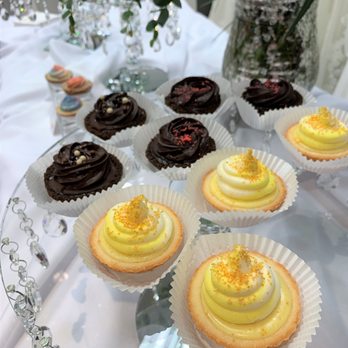 Jilly's Tarts - a variety of cupcakes - Desserts Near Me Jilly's Tarts - a variety of cupcakes - Desserts Near Me