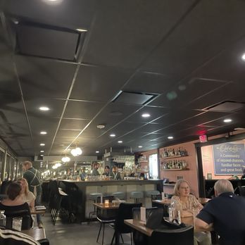 Ooh De Lally - New American Near Me - Omaha, Nebraska