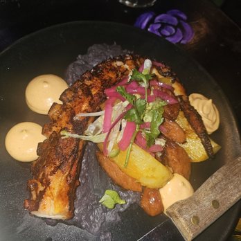 Amuzgo Mexican Cuisine - Pulpo - Mexican Near Me - Plainfield, New Jersey
