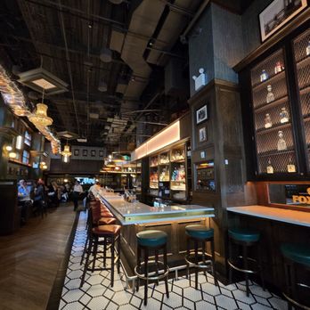 Langan's - Beautiful bar area - Irish Near Me - New York, New York Langan's - Beautiful bar area - Irish Near Me - New York, New York