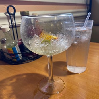 El Centenario - $5.99 Sunday math specials. - Mexican Near Me - Camdenton, Missouri El Centenario - $5.99 Sunday math specials. - Mexican Near Me - Camdenton, Missouri