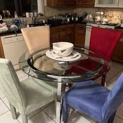 Blue Moon Estate Sales - Austin - Everything was staged so nice & organized.