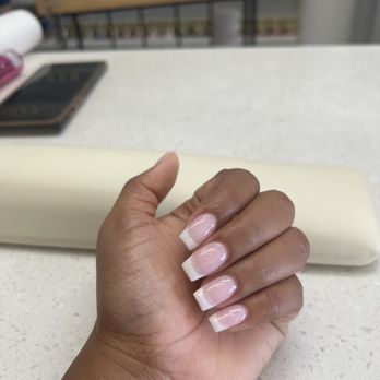 Pino Nails Spa - Nail Salons Near Me - Corona, California