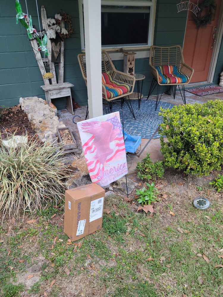 LASERSHIP Updated October 2024 154 Reviews 2900 Titan Row