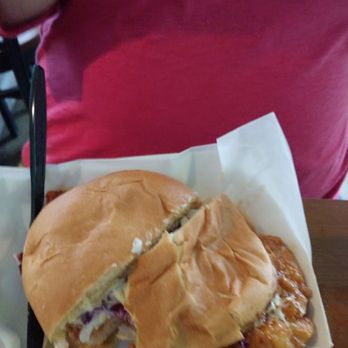 Tumble 22 Chicken Joint - Chicken sandwich - Chicken Wings Near Me - Austin, Texas Tumble 22 Chicken Joint - Chicken sandwich - Chicken Wings Near Me - Austin, Texas