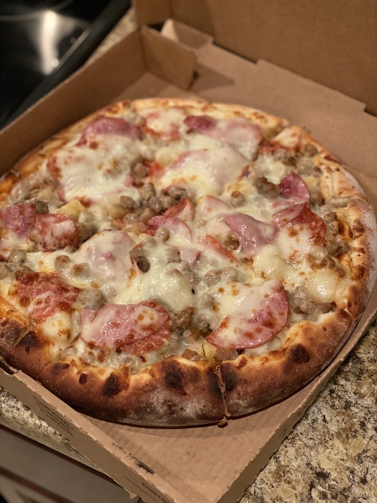 DANA’S PIZZA Updated August 2024 29 Photos & 53 Reviews 7123 Hacks Cross Rd, Olive Branch