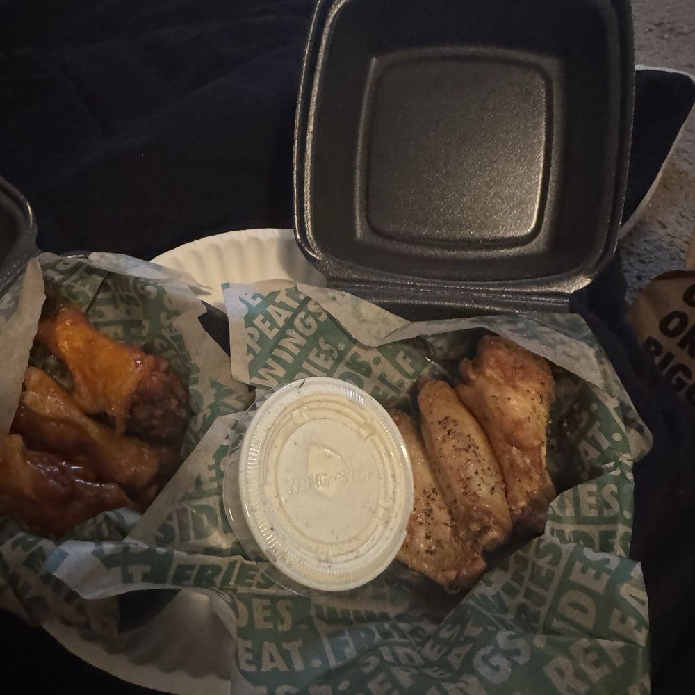 Wingstop - Mango and lemon pepper - Chicken Wings Near Me - Oviedo, Florida Wingstop - Mango and lemon pepper - Chicken Wings Near Me - Oviedo, Florida