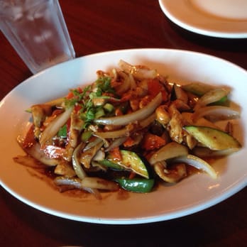 Bangkok Basil - Siam Cashew Chicken - Thai Near Me - Redmond, Washington Bangkok Basil - Siam Cashew Chicken - Thai Near Me - Redmond, Washington