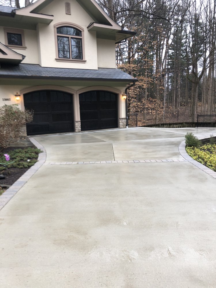 Slide of Lee D Home Repairs