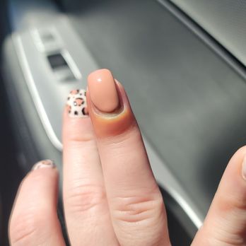 U Nails - Nail Salons Near Me - Centre, Alabama