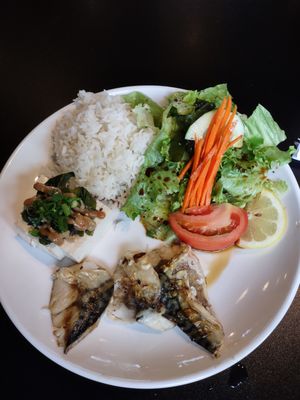 Miyo's Restaurant by null