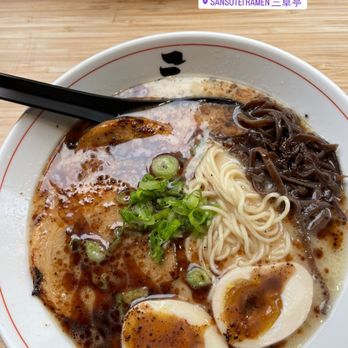 Sansotei Ramen - Tonkotsu black ramen with thin noodles - Ramen Near Me - Toronto, Ontario Sansotei Ramen - Tonkotsu black ramen with thin noodles - Ramen Near Me - Toronto, Ontario