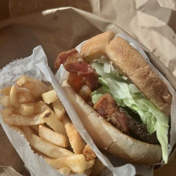 Ranch Burger - Bacon burger - American Near Me - Chino, California